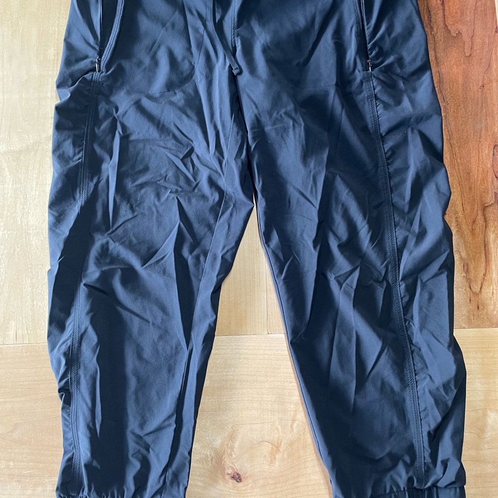 Athleta Black Ankle Pants.